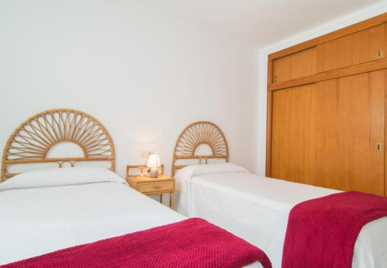 Apartamentos Mhm Cala Ratjada Kültér fotó