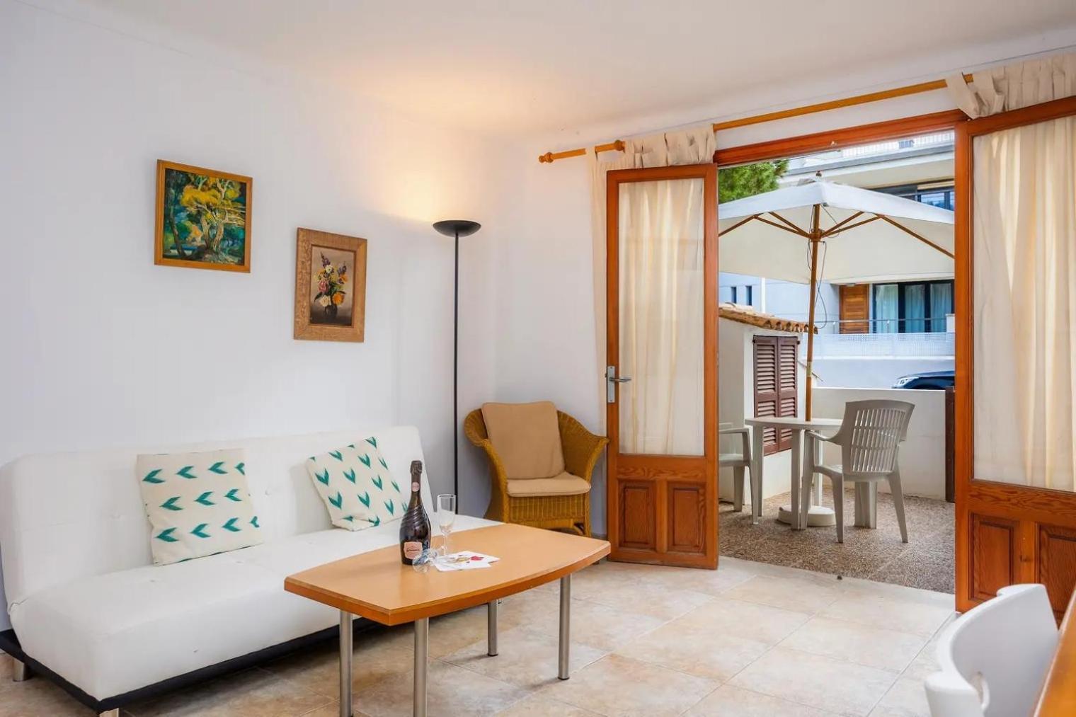 Apartamentos Mhm Cala Ratjada Kültér fotó